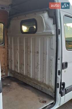 Грузовой фургон Renault Master 2008 в 