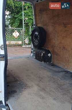 Грузовой фургон Renault Master 2008 в 
