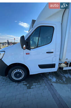 Грузовой фургон Renault Master 2019 в 