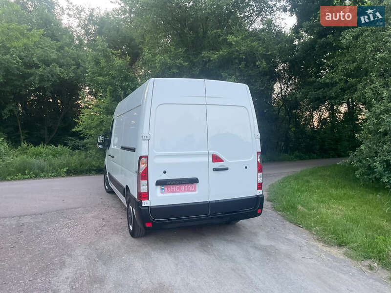 Грузовой фургон Renault Master 2019 в Коростене