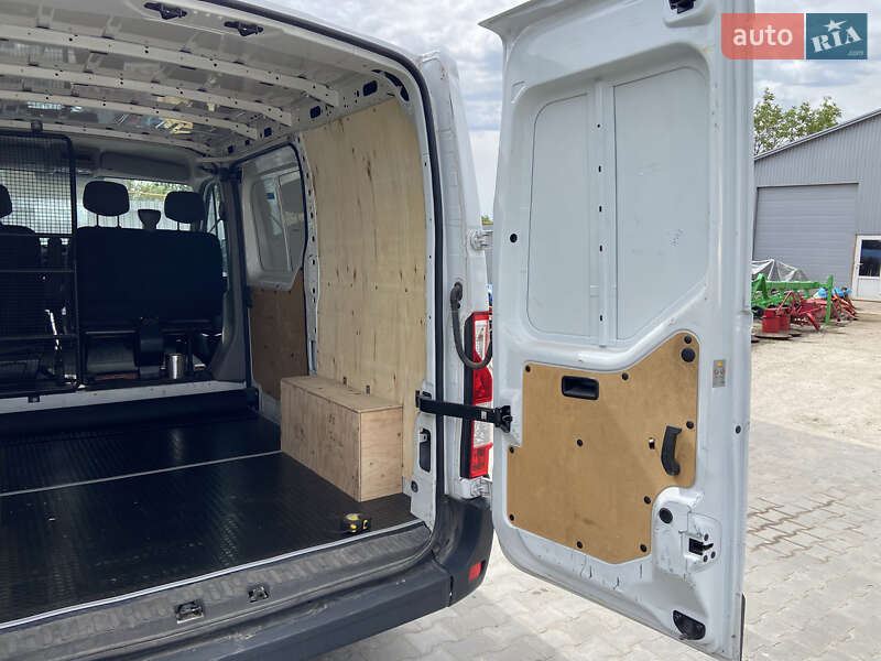 Вантажний фургон Renault Master 2019 в Васильківці