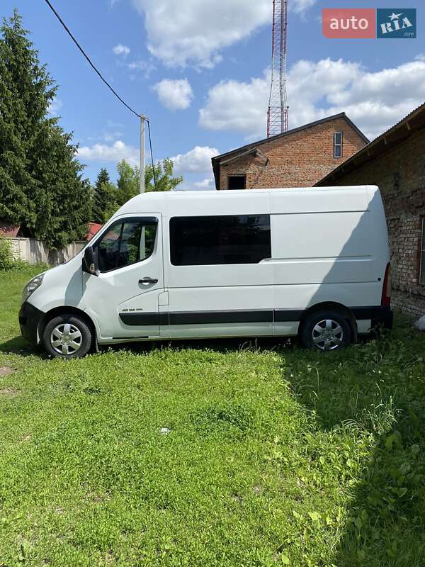 Мікроавтобус Renault Master 2016 в Тернополі
