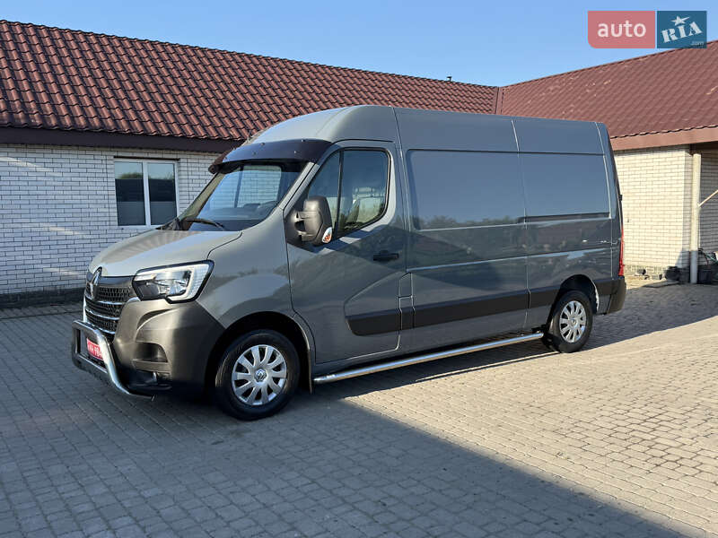Грузовой фургон Renault Master 2020 в 