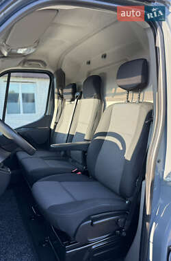 Грузовой фургон Renault Master 2020 в 