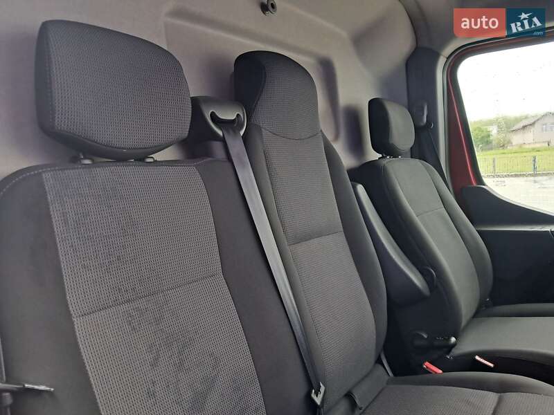 Грузовой фургон Renault Master 2020 в Нововолынске
