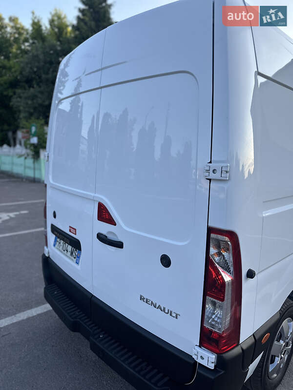 Вантажний фургон Renault Master 2020 в Дубні