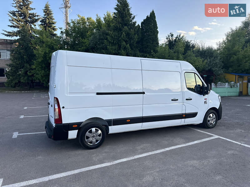 Вантажний фургон Renault Master 2020 в Дубні