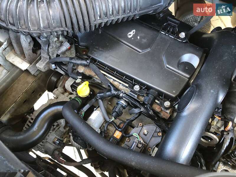 Грузопассажирский фургон Renault Master 2010 в Ковеле