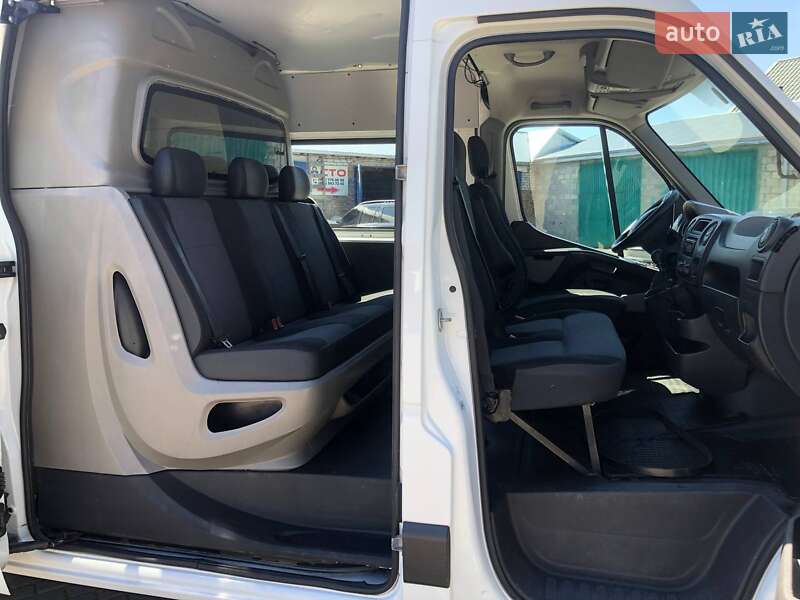 Грузопассажирский фургон Renault Master 2010 в Ковеле