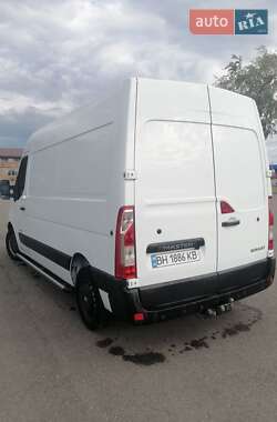Грузовой фургон Renault Master 2015 в 
