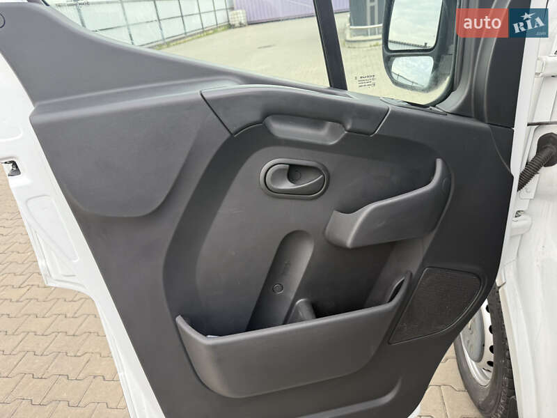 Грузовой фургон Renault Master 2020 в Луцке