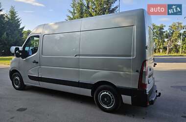 Грузовой фургон Renault Master 2018 в 