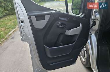 Грузовой фургон Renault Master 2018 в 