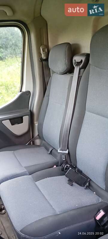Грузовой фургон Renault Master 2014 в Ровно