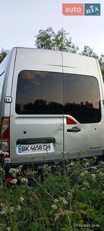 Грузовой фургон Renault Master 2014 в Ровно