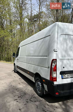 Грузовой фургон Renault Master 2013 в 