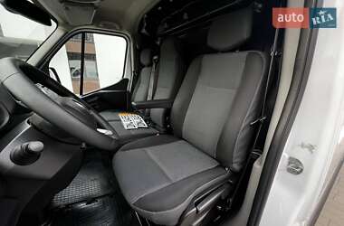 Вантажний фургон Renault Master 2020 в 