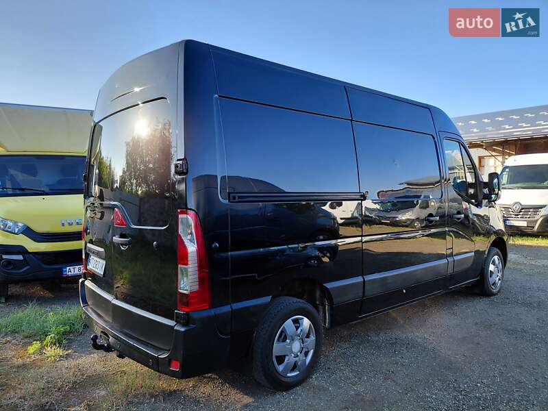 Грузовой фургон Renault Master 2016 в Ивано-Франковске