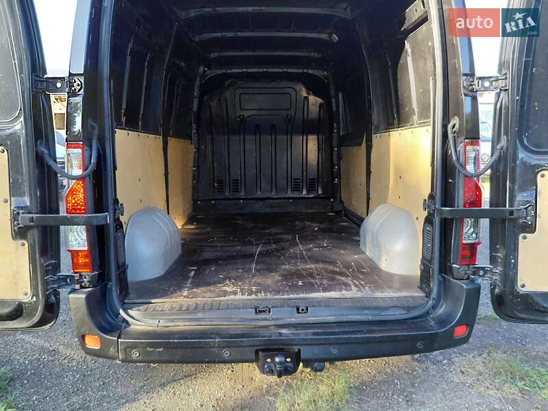 Грузовой фургон Renault Master 2016 в Ивано-Франковске