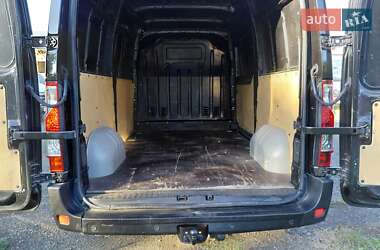 Грузовой фургон Renault Master 2016 в 