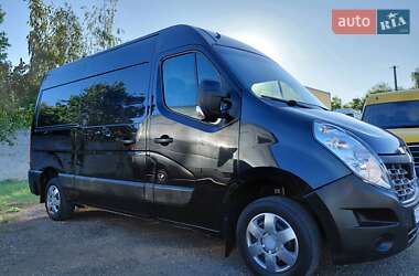 Грузовой фургон Renault Master 2016 в 