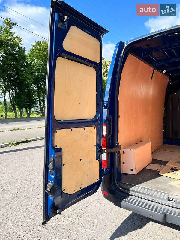 Грузовой фургон Renault Master 2020 в Калуше