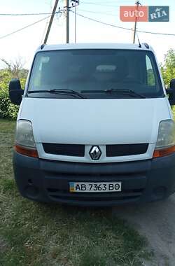 Вантажний фургон Renault Master 2006 в Ірпені
