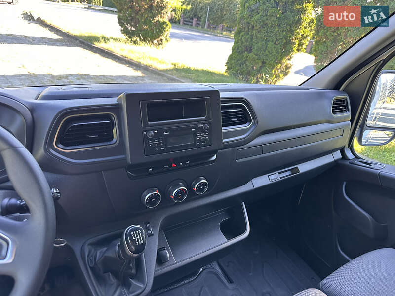 Грузовой фургон Renault Master 2020 в Дубно