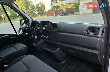 Грузовой фургон Renault Master 2021 в 