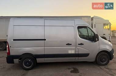 Грузовой фургон Renault Master 2017 в 