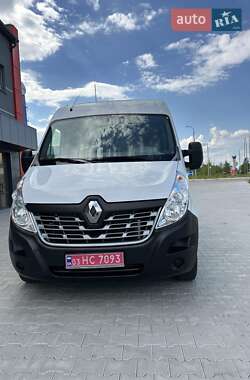 Грузовой фургон Renault Master 2017 в Вараше