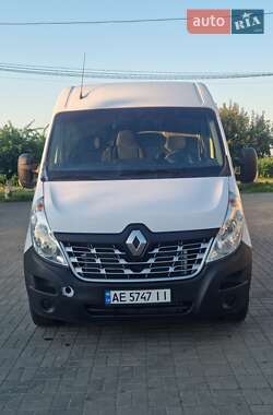 Вантажний фургон Renault Master 2018 в Дніпрі