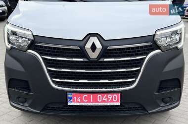 Вантажний фургон Renault Master 2022 в 