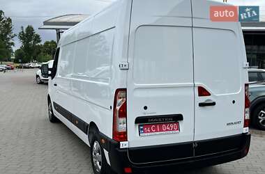 Вантажний фургон Renault Master 2022 в 