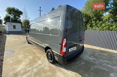 Грузовой фургон Renault Master 2023 в 