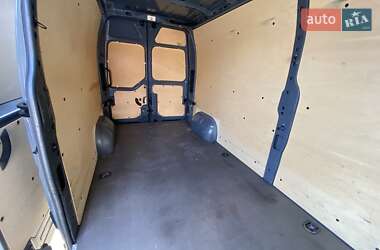 Грузовой фургон Renault Master 2023 в 