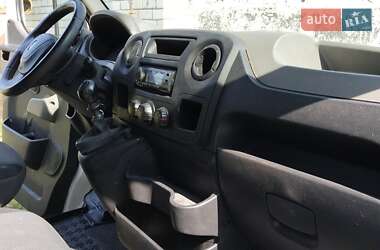 Грузовой фургон Renault Master 2013 в 