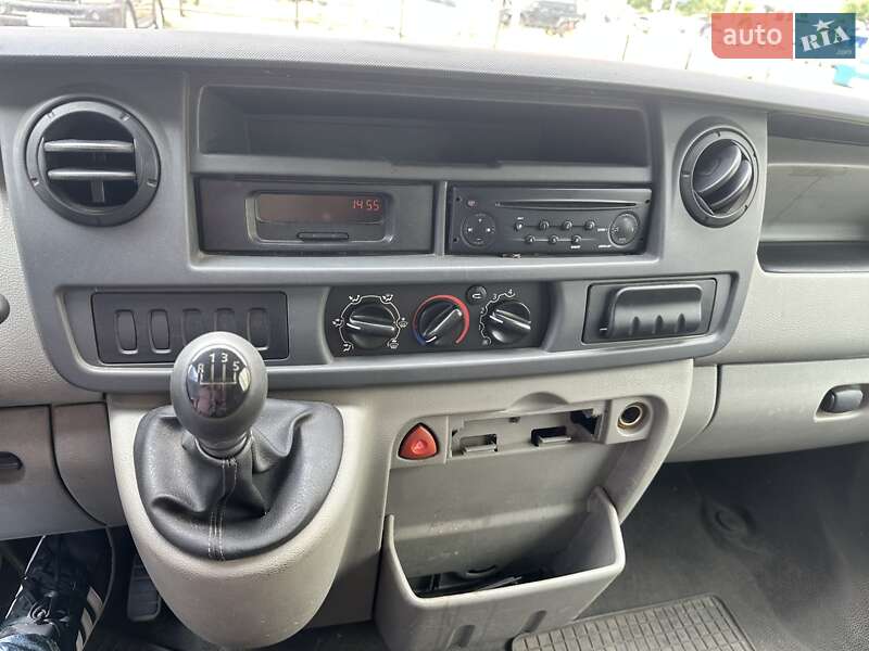 Грузовой фургон Renault Master 2008 в Киеве
