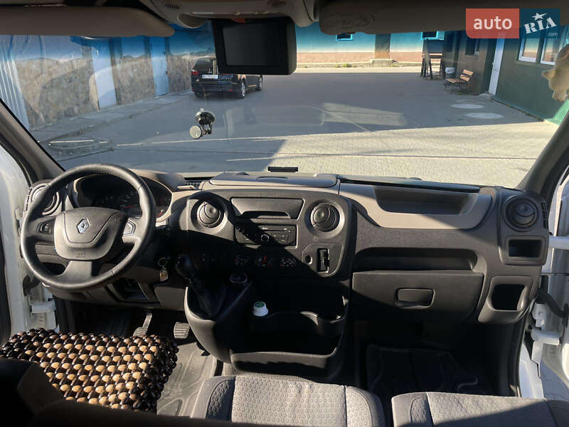 Мікроавтобус Renault Master 2016 в Болехові
