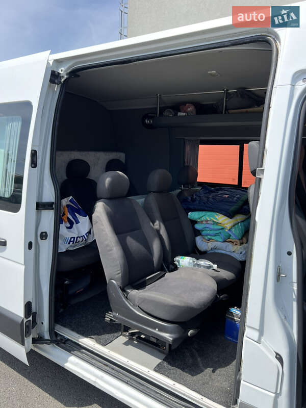 Мікроавтобус Renault Master 2016 в Долині