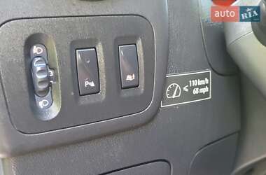 Грузопассажирский фургон Renault Master 2017 в 