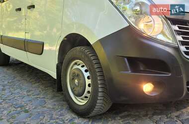 Грузопассажирский фургон Renault Master 2017 в 