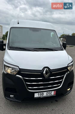 Грузовой фургон Renault Master 2020 в 