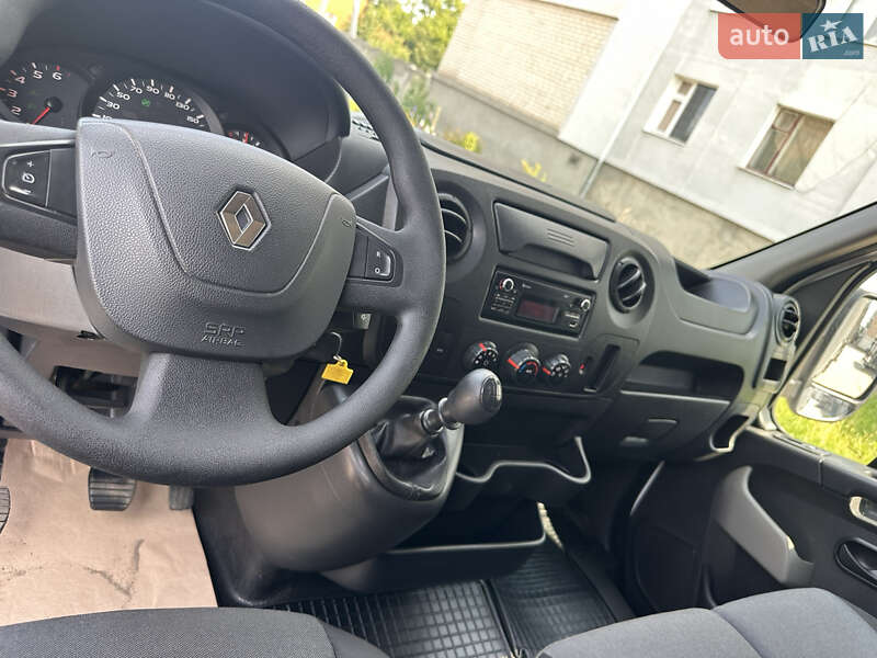 Грузовой фургон Renault Master 2019 в Дубно