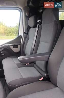 Вантажний фургон Renault Master 2018 в 