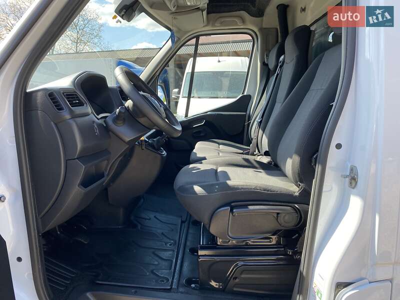 Тентований Renault Master 2021 в Хусті