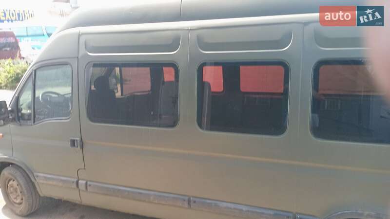 Микроавтобус Renault Master 2000 в Сумах