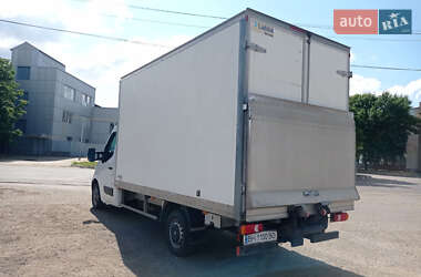 Вантажний фургон Renault Master 2016 в 