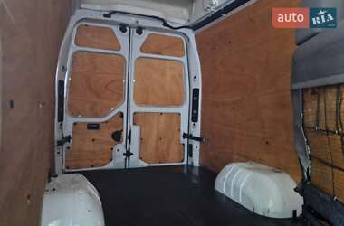 Грузовой фургон Renault Master 2014 в 