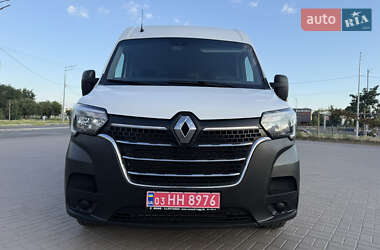 Грузовой фургон Renault Master 2022 в 